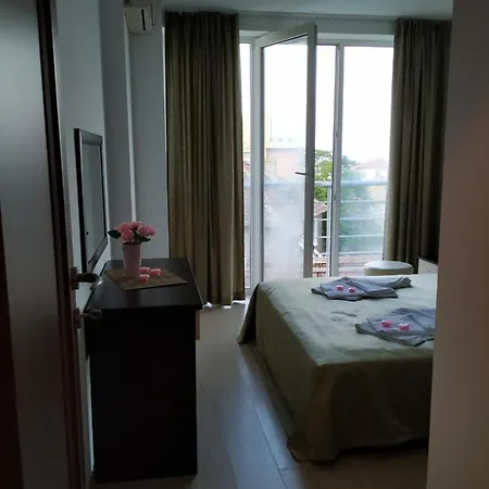 Апартаменты Морская Роза Apartament